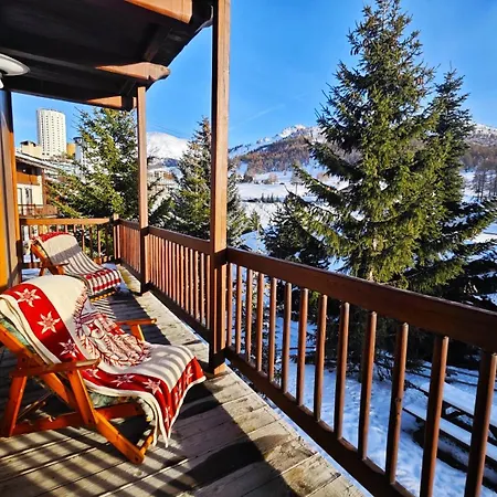 Hostdomus - Imperial Chalet Chalet *